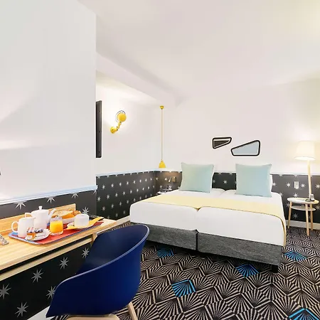 Augustin - Astotel Hotel Parigi