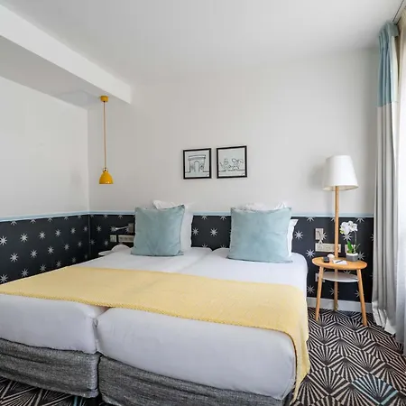 Augustin - Astotel Hotel Parigi