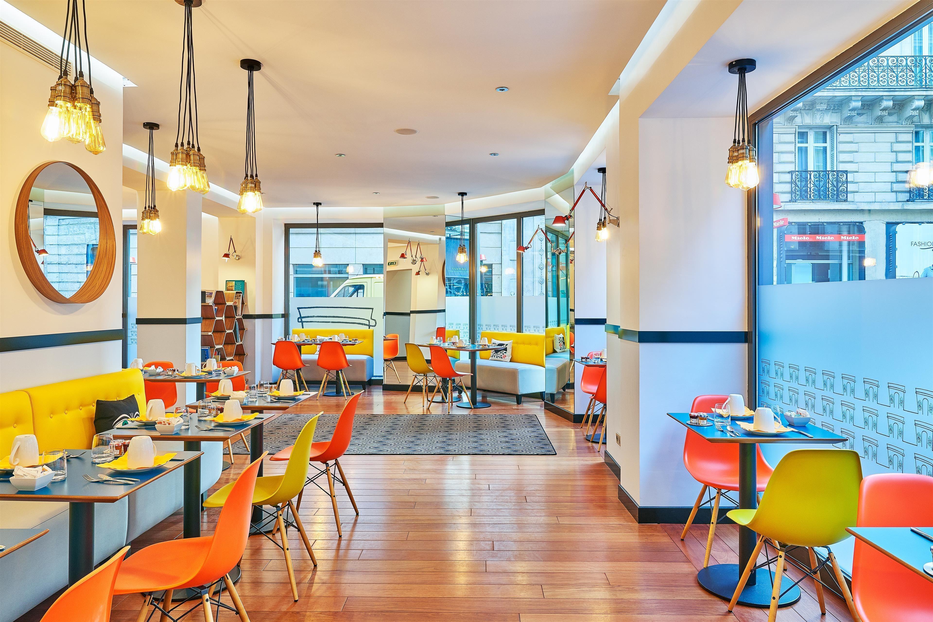 Augustin - Astotel Hotel Parigi