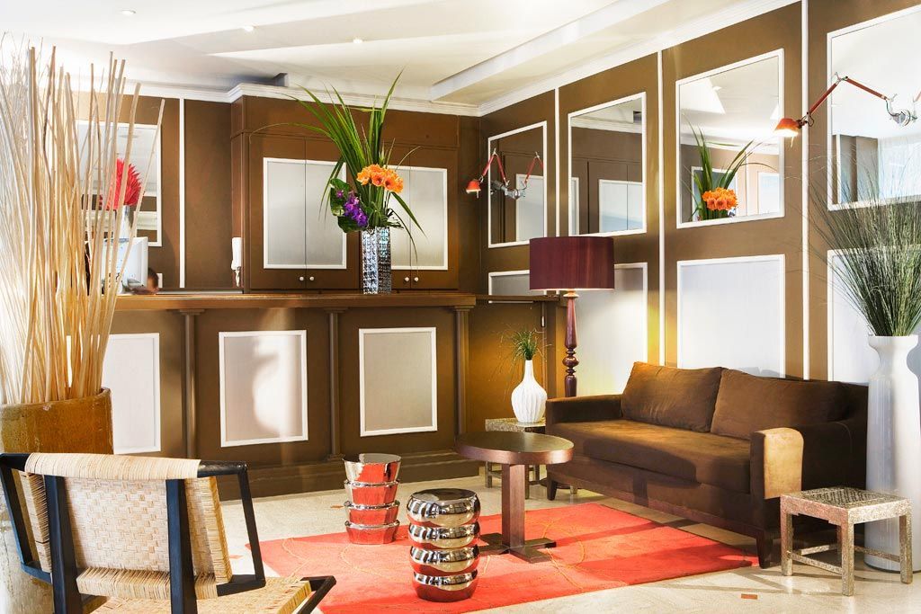 Augustin - Astotel Hotel